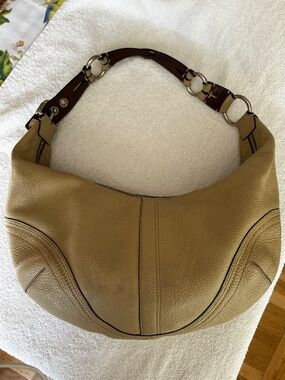 AUTHENTIC COACH #10721 Crescent Leather Hobo with Braided Handle - Cream/Beige